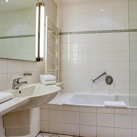 Hotel Kischers 4*